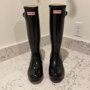 Hunter original tall gloss black boot